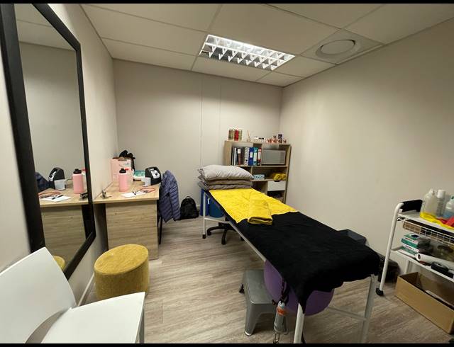 228M² OFFICE FOR SALE IN RIVONIA